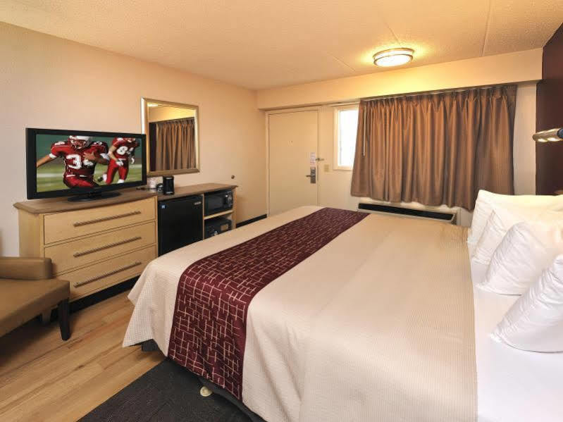 Red Roof Inn Richmond South Eksteriør billede